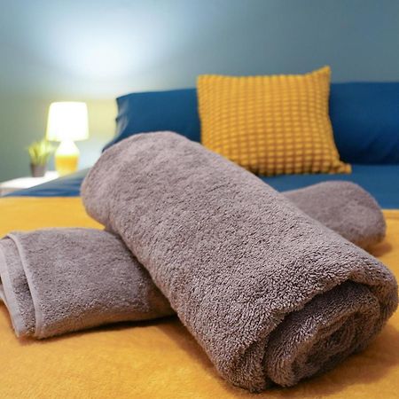 Comfortable Stylish Townhouse In Ashford Sleeps 5 Netflix 2 Parking Spaces Perfect For Contractors And Families מראה חיצוני תמונה